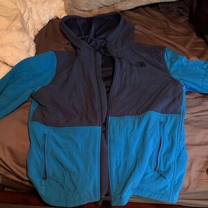 The North Face Men's Two-Tone Blue Performance Jacket
